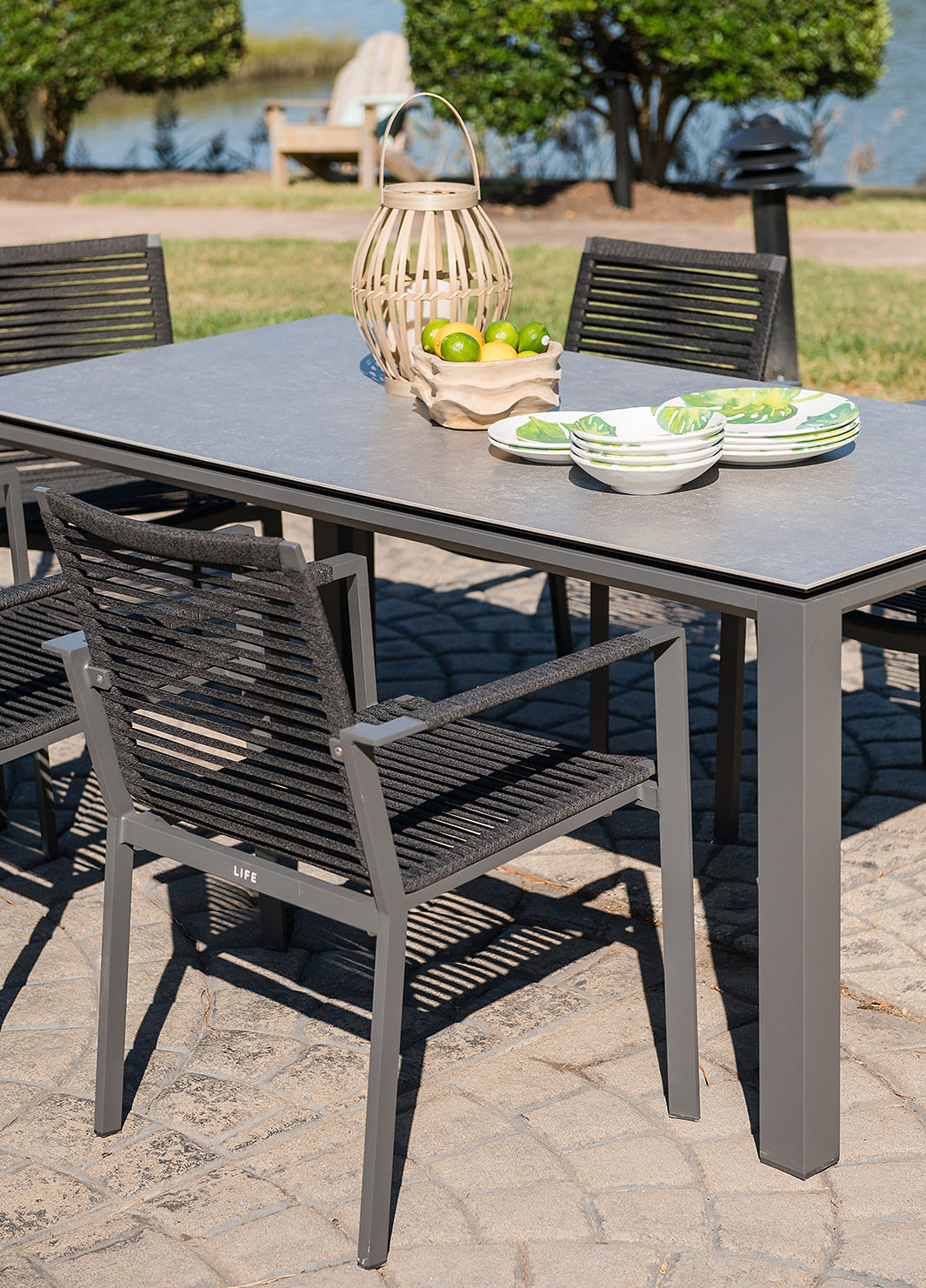 Closeup of the Porto 7-Piece Dining Set 