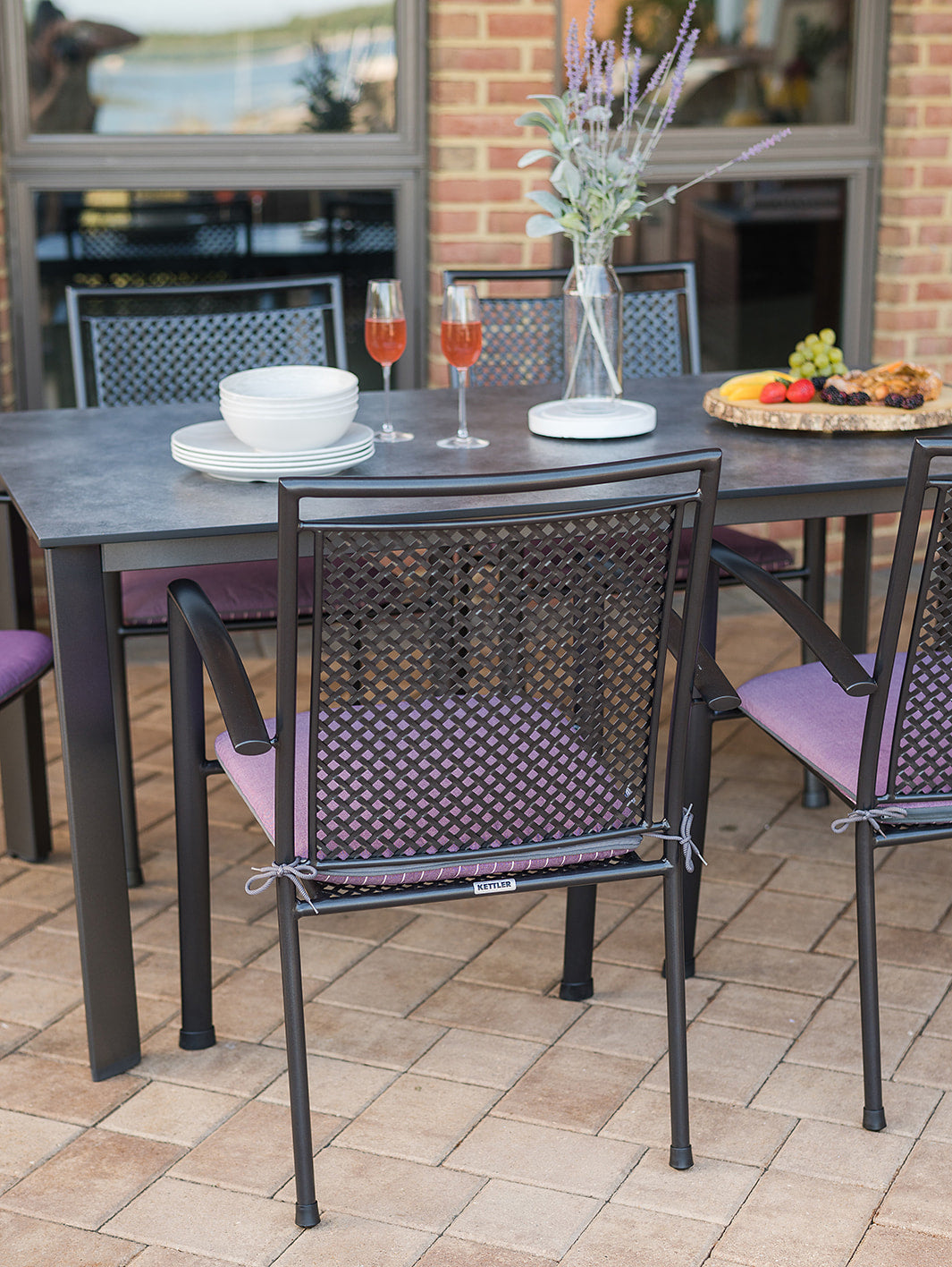 Reno 7-Piece Dining Set - Arm Chairs &amp; Table w/ Umbrella Hole