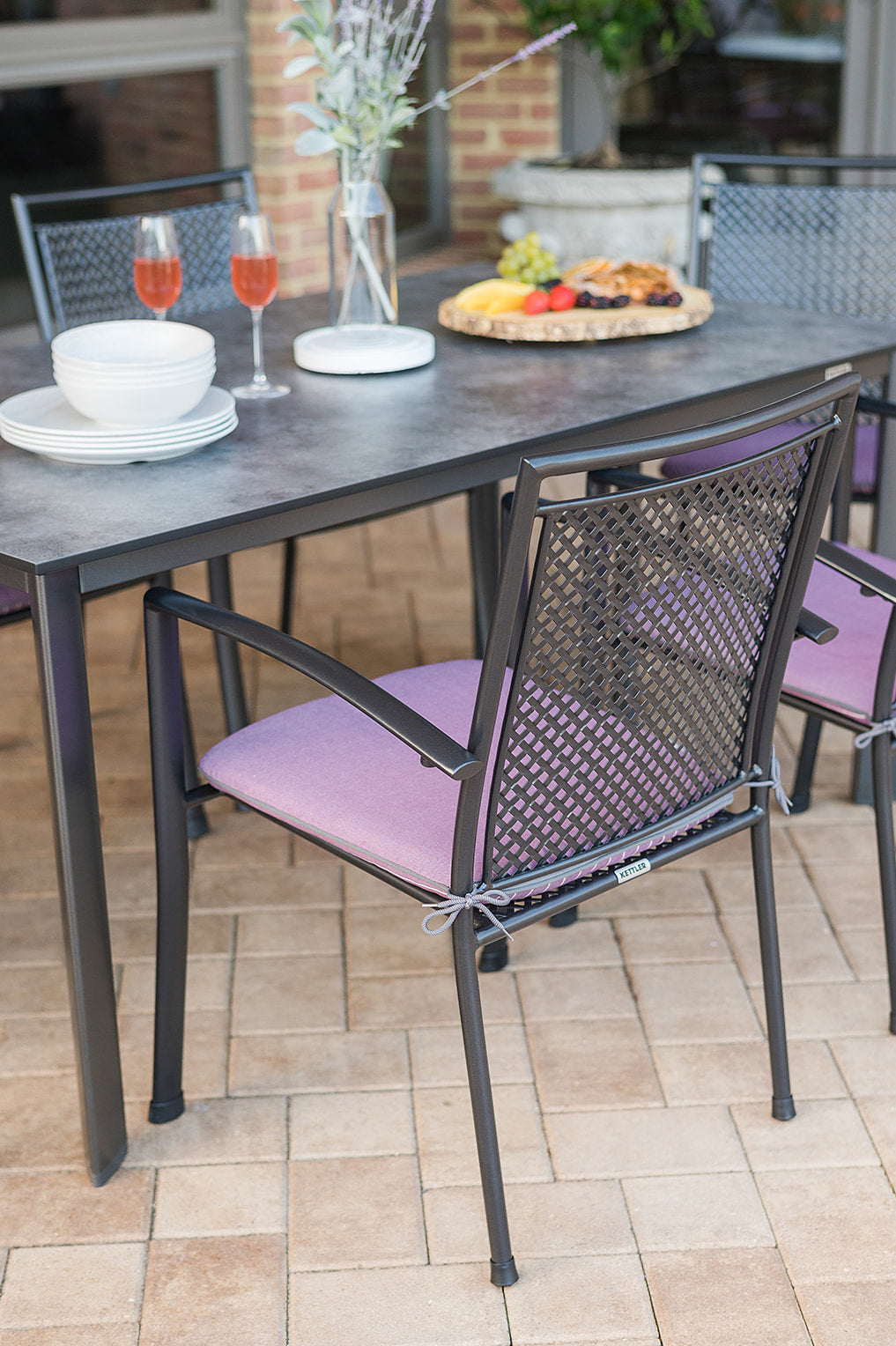 Reno 7-Piece Dining Set - Arm Chairs &amp; Table w/ Umbrella Hole